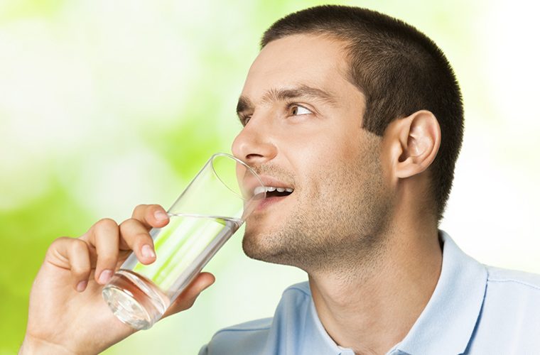 Voda je vrlo važna u prevenciji bubrežnih kamenaca