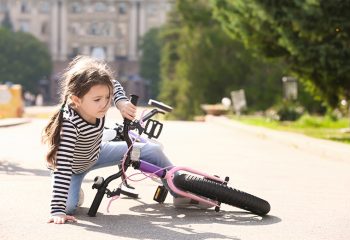 pad s bicikla, dijete, dječje ozljede