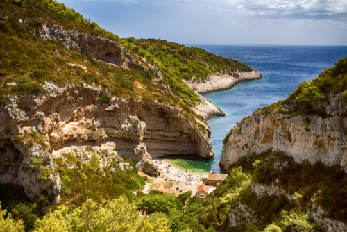 Stiniva, Vis