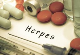 Herpes zoster: Uzroci, simptomi i liječenje virusne infekcije