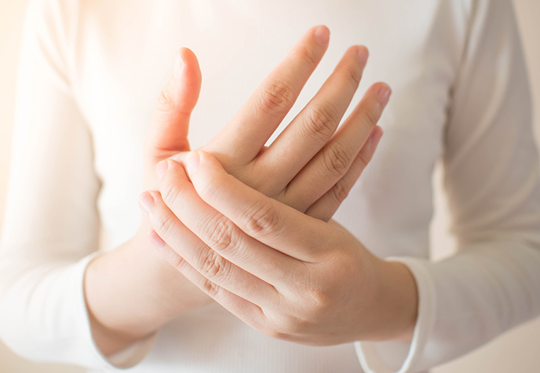 Reumatoidni artritis – simptomi, liječenje i prehrana | Kreni zdravo!