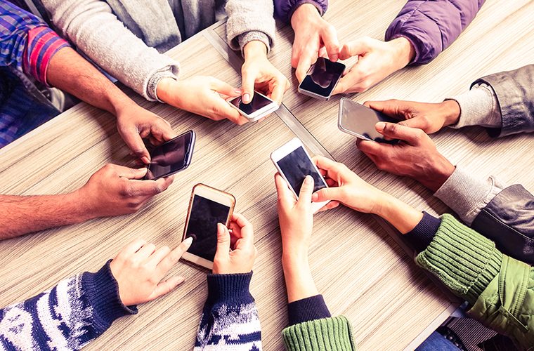mobiteli ozljede deformacije prsti zglobovi stetni utjecaji mobitela