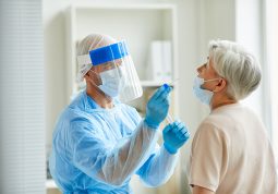 koronavirus testiranje Medunarodni dan medicinsko laboratorijskih djelatnika