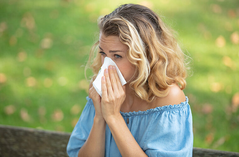 sezonske alergije - ambrozija i simptomi
