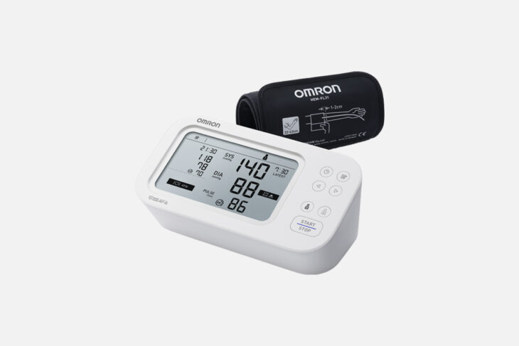 OMRON M6 COMFORT AFib + ADAPTER