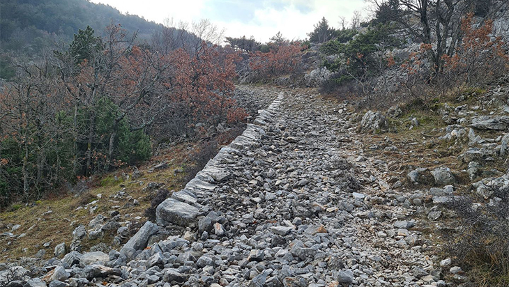povijesna staza Topnički put